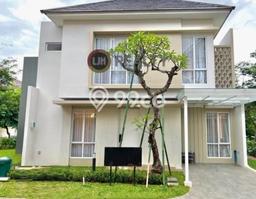 Rumah Strategis di BSD City, 3 KM, Lingkungan Nyaman, Luas 80m² Bangunan 102m² Rumah Strategis di BSD City, 3 KM, Lingkungan Nyaman, Luas 80m² Bangunan 102m²