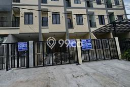 Rumah Elit Modern Tanpa Renovasi di Duri Kepa Jakarta Barat Rumah Elit Modern Tanpa Renovasi di Duri Kepa Jakarta Barat