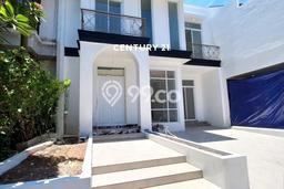 For Sale! Luxury House LT 135m2 Desain Elegan di Bintaro For Sale! Luxury House LT 135m2 Desain Elegan di Bintaro