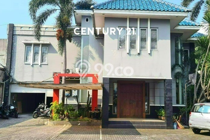 Dijual Rumah Luas Megah Dengan View Eksklusif di Warung Buncit, Jakarta Selatan Dijual Rumah Luas Megah Dengan View Eksklusif di Warung Buncit, Jakarta Selatan