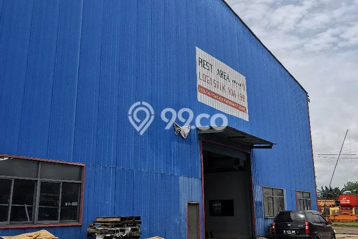 Unit Gudang Disewakan di Bekasi di Area Ramai & Strategis Unit Gudang Disewakan di Bekasi di Area Ramai & Strategis