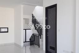 Rumah Disewakan Jakarta Utara LT 75m2 LB 165m2 Area Pantai Indah Kapuk Rumah Disewakan Jakarta Utara LT 75m2 LB 165m2 Area Pantai Indah Kapuk