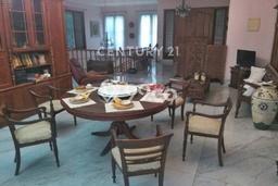 Hunian Eksklusif Siap Huni LT 530m2 di Kebayoran Lama, Jakarta Selatan Hunian Eksklusif Siap Huni LT 530m2 di Kebayoran Lama, Jakarta Selatan