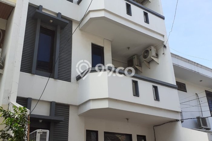 Kos-kosan Dijual di Tanjung Duren Jakarta Barat Luas 210m2 Kos-kosan Dijual di Tanjung Duren Jakarta Barat Luas 210m2
