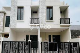 Rumah Luas Asri 3 KT Siap Pakai di Harapan Indah Bekasi Rumah Luas Asri 3 KT Siap Pakai di Harapan Indah Bekasi