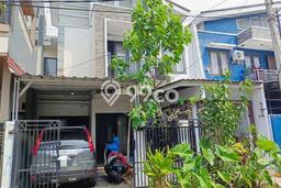 For Sale Rumah 3 Kamar Lokasi Ideal Bagus dan Strategis di Cakung For Sale Rumah 3 Kamar Lokasi Ideal Bagus dan Strategis di Cakung
