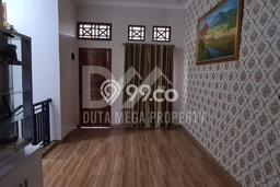 HUNIAN BERKELAS! Rumah Exclusive Pondok Aren, Tangerang Selatan, LT 113m2m² LB 112m2m² HUNIAN BERKELAS! Rumah Exclusive Pondok Aren, Tangerang Selatan, LT 113m2m² LB 112m2m²