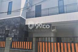 Rumah Modern Minimalis 4 KT Siap Huni di Ciledug Rumah Modern Minimalis 4 KT Siap Huni di Ciledug