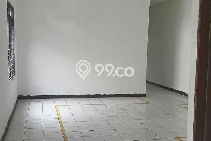 Ruko Area Bisnis di Taman Kopo Indah, Luas 200m², Posisi Strategis Ruko Area Bisnis di Taman Kopo Indah, Luas 200m², Posisi Strategis