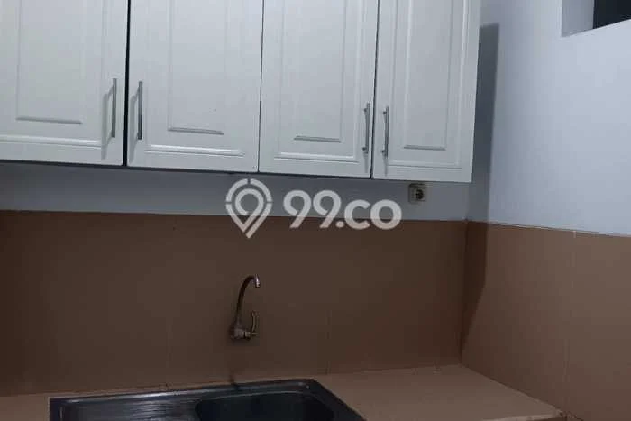Disewakan! Rumah 2 Kamar Tidur &
1 Kamar Mandi di Taman Kopo Indah, Bandung Disewakan! Rumah 2 Kamar Tidur &
1 Kamar Mandi di Taman Kopo Indah, Bandung
