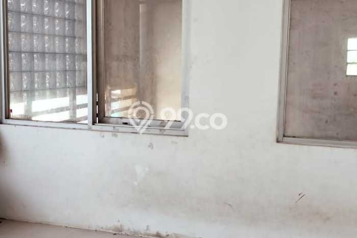 Dijual Gudang Kawasan Taman Kopo Indah, Luas 150m², Area Komersial Dijual Gudang Kawasan Taman Kopo Indah, Luas 150m², Area Komersial