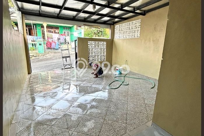 Rumah Modern Cantik 3 KT Siap Huni di Semarang Barat Rumah Modern Cantik 3 KT Siap Huni di Semarang Barat