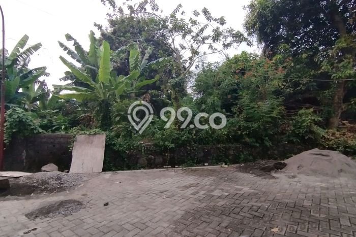 Lahan Kosong Dijual di Gajah Mungkur, Semarang, Luas 1069m2 Area Strategis Lahan Kosong Dijual di Gajah Mungkur, Semarang, Luas 1069m2 Area Strategis
