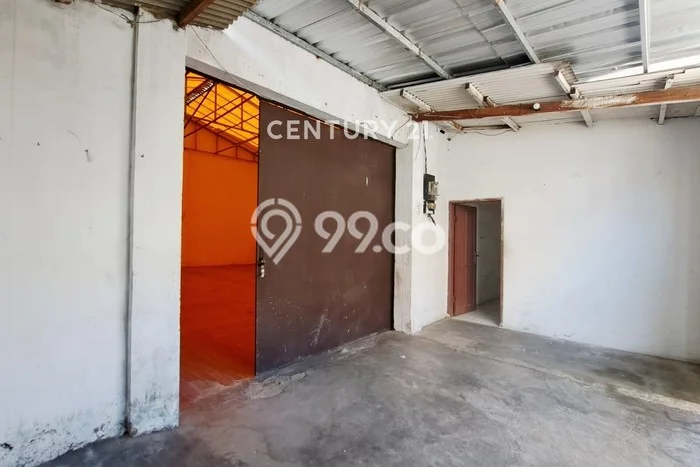 FOR RENT! Gudang di Taman Kopo Indah Cocok untuk Bisnis 130m2 FOR RENT! Gudang di Taman Kopo Indah Cocok untuk Bisnis 130m2