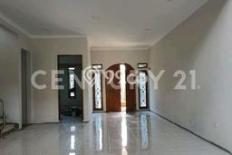 Rumah Elit Modern Siap Huni di Taman Holis Indah Bandung Rumah Elit Modern Siap Huni di Taman Holis Indah Bandung