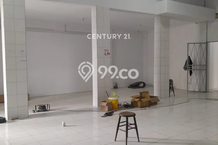 Ruko Area Niaga Kawasan Margahayu, Luas 200m², Siap Usaha Ruko Area Niaga Kawasan Margahayu, Luas 200m², Siap Usaha