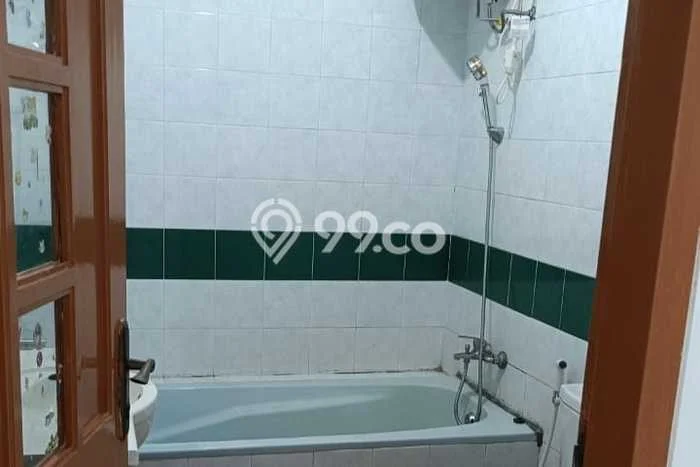 Jarang Ada! Rumah Sewa 3 Kamar Bagus Siap Huni Taman Palem Jarang Ada! Rumah Sewa 3 Kamar Bagus Siap Huni Taman Palem