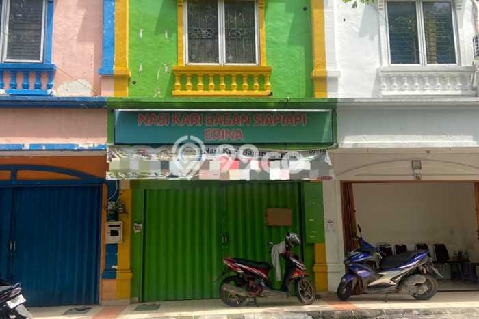 Unit Komersial Disewakan di Jakarta Barat Area Strategis Harga Kompetitif Unit Komersial Disewakan di Jakarta Barat Area Strategis Harga Kompetitif