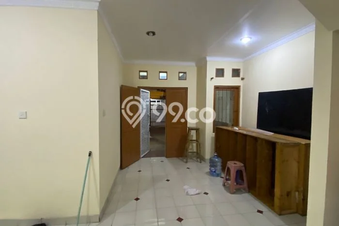 Jarang Ada! Rumah Sewa 3 Kamar Bagus Siap Huni Taman Palem Jarang Ada! Rumah Sewa 3 Kamar Bagus Siap Huni Taman Palem
