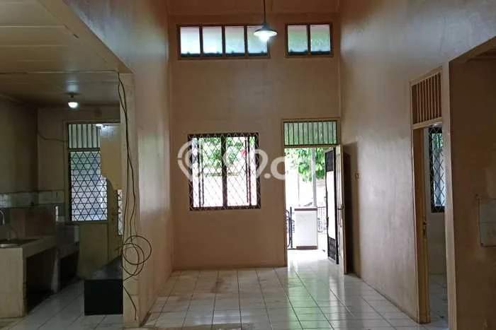 Disewakan! Rumah 2 Kamar Tidur &
2 Kamar Mandi di Citra Garden, Jakarta Barat Disewakan! Rumah 2 Kamar Tidur &
2 Kamar Mandi di Citra Garden, Jakarta Barat