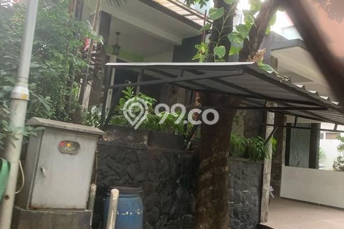 Dijual Rumah Luas Megah Dengan View Eksklusif di Cibubur, Jakarta Timur Dijual Rumah Luas Megah Dengan View Eksklusif di Cibubur, Jakarta Timur