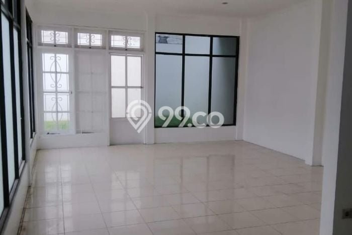 Dijual Rumah Eksklusif 3 KT di Legenda Wisata, Bogor Dijual Rumah Eksklusif 3 KT di Legenda Wisata, Bogor