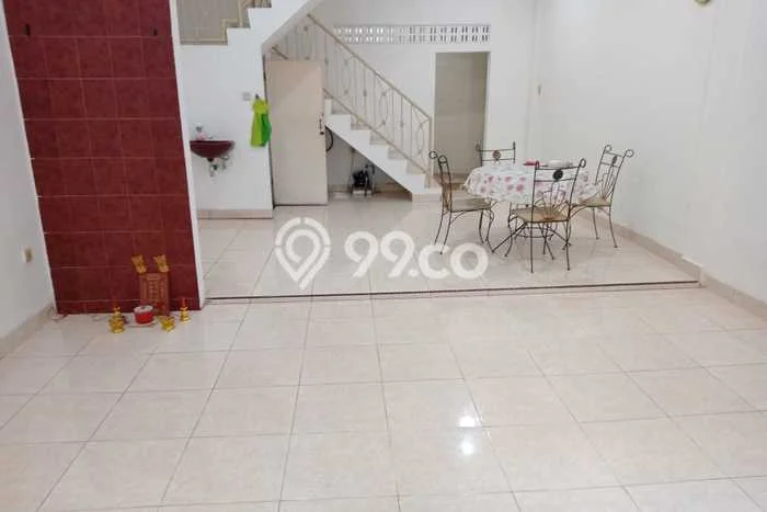 Jual Rumah 2 KT di Medan Maimun, Medan - LT 75m² Jual Rumah 2 KT di Medan Maimun, Medan - LT 75m²