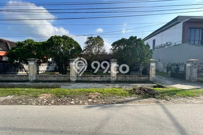 Ruko Dijual Lokasi Emas di Medan Baru Luas 500m2 Ruko Dijual Lokasi Emas di Medan Baru Luas 500m2