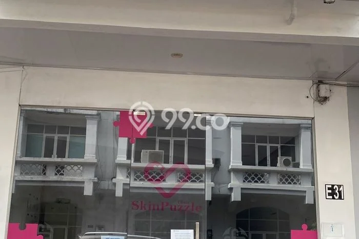 AREA SUPER PREMIUM! Ruko di , Luas 234m2m², Prospek Pengunjung AREA SUPER PREMIUM! Ruko di , Luas 234m2m², Prospek Pengunjung