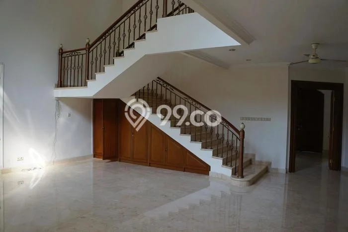 Rumah Sewa Jakarta Selatan LT 977m2 LB 977m2 Kawasan Ampera Rumah Sewa Jakarta Selatan LT 977m2 LB 977m2 Kawasan Ampera