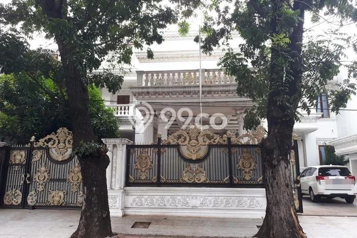 Best Deal Hunian Mewah Ideal dan Luas di Senen, Jakarta Pusat Best Deal Hunian Mewah Ideal dan Luas di Senen, Jakarta Pusat