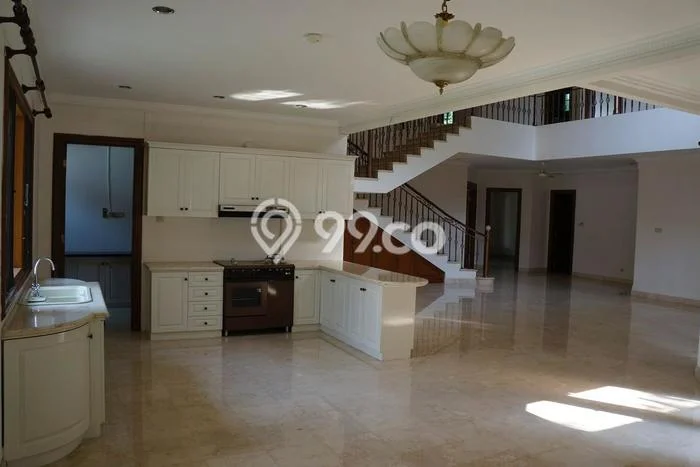 Rumah Sewa Jakarta Selatan LT 977m2 LB 977m2 Kawasan Ampera Rumah Sewa Jakarta Selatan LT 977m2 LB 977m2 Kawasan Ampera