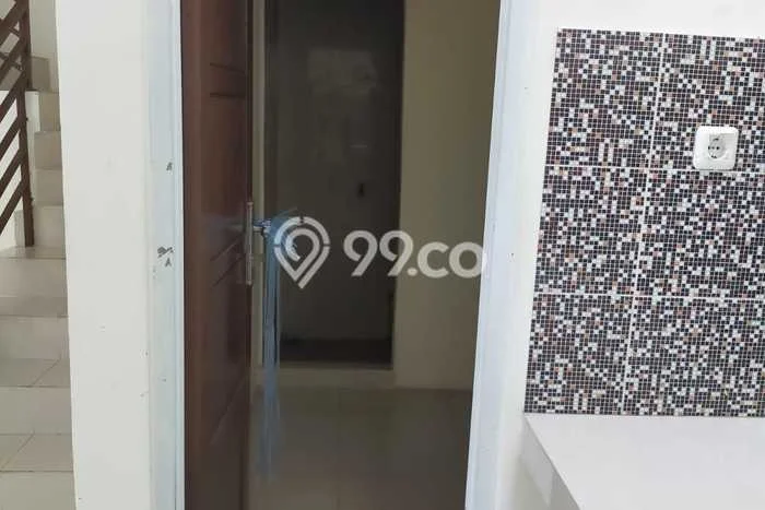 Rumah Cantik Siap Huni Di Kelapa Gading Luas 180m2 Lokasi Strategis Rumah Cantik Siap Huni Di Kelapa Gading Luas 180m2 Lokasi Strategis
