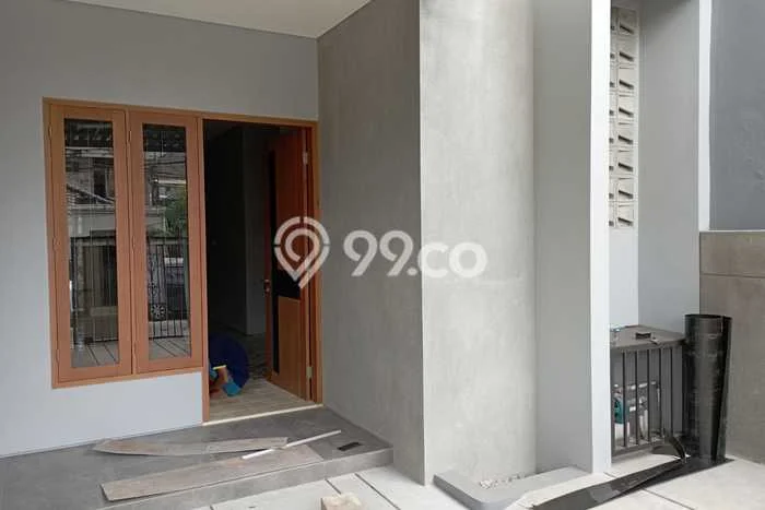 Lokasi terbaik! Rumah siap pakai dikontrakkan di Cempaka Putih LB 130m2 Lokasi terbaik! Rumah siap pakai dikontrakkan di Cempaka Putih LB 130m2