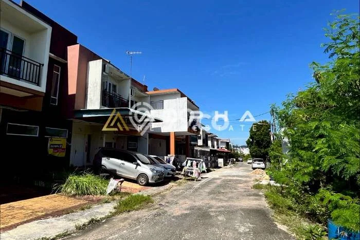 Rumah Sewa Batam LT 67m2 LB 78m2 Area Batam Centre Rumah Sewa Batam LT 67m2 LB 78m2 Area Batam Centre