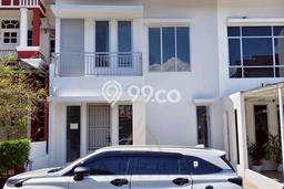 Disewakan! Rumah 3 Kamar Tidur &
4 Kamar Mandi di Batam Centre, Batam Disewakan! Rumah 3 Kamar Tidur &
4 Kamar Mandi di Batam Centre, Batam