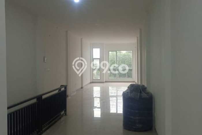FOR SALE! Ruko di BSD Tangerang Selatan, LT 135m2, LB 152m2 FOR SALE! Ruko di BSD Tangerang Selatan, LT 135m2, LB 152m2