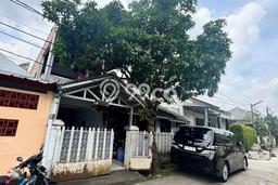 Jual Rumah Minimalis Bagus Punya 4 KT di Pamulang Tangerang Selatan SHM Jual Rumah Minimalis Bagus Punya 4 KT di Pamulang Tangerang Selatan SHM