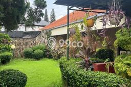 Dijual Hunian Mewah dengan Fasilitas Sekitar Komplit di Kebayoran Baru, Jakarta Selatan Dijual Hunian Mewah dengan Fasilitas Sekitar Komplit di Kebayoran Baru, Jakarta Selatan
