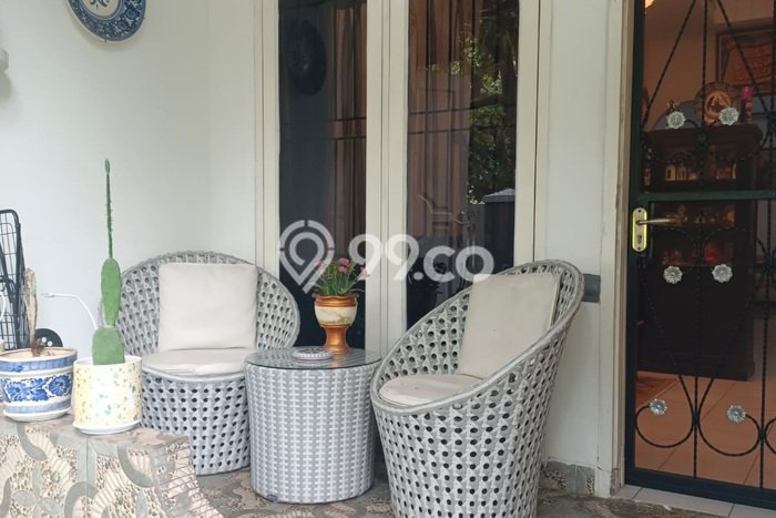 Jual Rumah Luas Megah Dengan View Cantik di Bintaro, Tangerang Selatan Jual Rumah Luas Megah Dengan View Cantik di Bintaro, Tangerang Selatan
