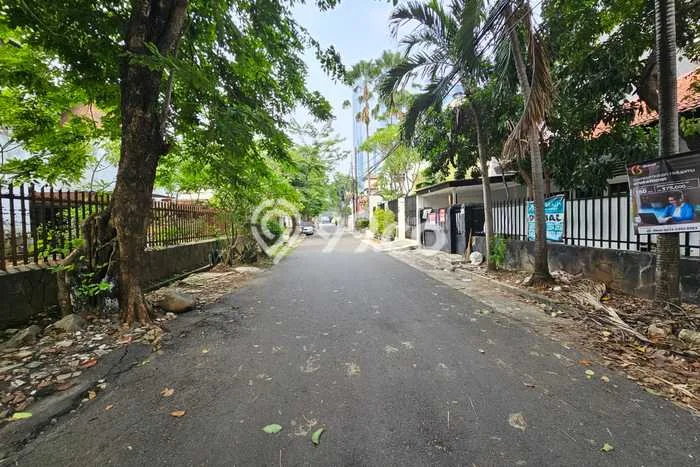 Rumah Elit Modern Tanpa Renovasi di Mega Kuningan Jakarta Selatan Rumah Elit Modern Tanpa Renovasi di Mega Kuningan Jakarta Selatan