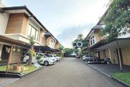 Dijual Rumah Mewah Elegan Dengan View Eksklusif di Bintaro, Tangerang Selatan Dijual Rumah Mewah Elegan Dengan View Eksklusif di Bintaro, Tangerang Selatan
