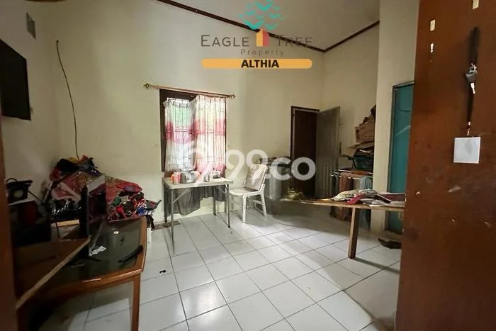 Rumah Luas Asri 2 KT Siap Pakai di Graha Raya Bintaro Tangerang Selatan Rumah Luas Asri 2 KT Siap Pakai di Graha Raya Bintaro Tangerang Selatan