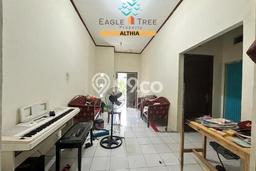 Rumah Luas Asri 2 KT Siap Pakai di Graha Raya Bintaro Tangerang Selatan Rumah Luas Asri 2 KT Siap Pakai di Graha Raya Bintaro Tangerang Selatan