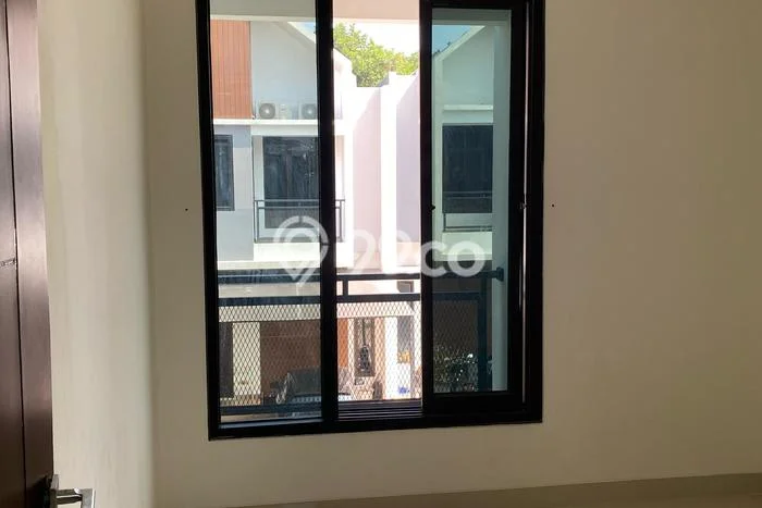 Jual Rumah Eksklusif 3 KT di Cinere, Jakarta Selatan Jual Rumah Eksklusif 3 KT di Cinere, Jakarta Selatan