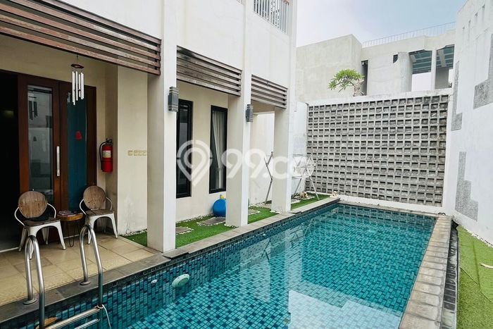 Dijual Rumah Mewah Elegan Dengan View Cantik di Bintaro, Tangerang Selatan Dijual Rumah Mewah Elegan Dengan View Cantik di Bintaro, Tangerang Selatan