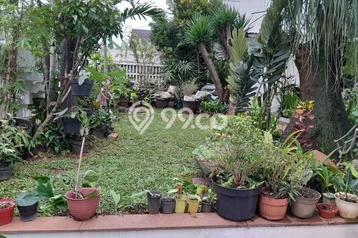 Siap Huni Hunian Elit 5 Kamar di Kebayoran Lama Dekat ke Mana Saja Siap Huni Hunian Elit 5 Kamar di Kebayoran Lama Dekat ke Mana Saja