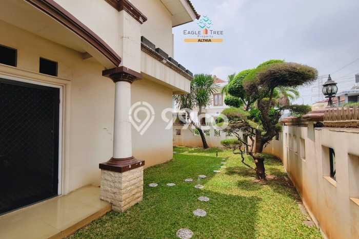 Rumah Elit Modern Tanpa Renovasi di Metro Permata Tangerang Rumah Elit Modern Tanpa Renovasi di Metro Permata Tangerang
