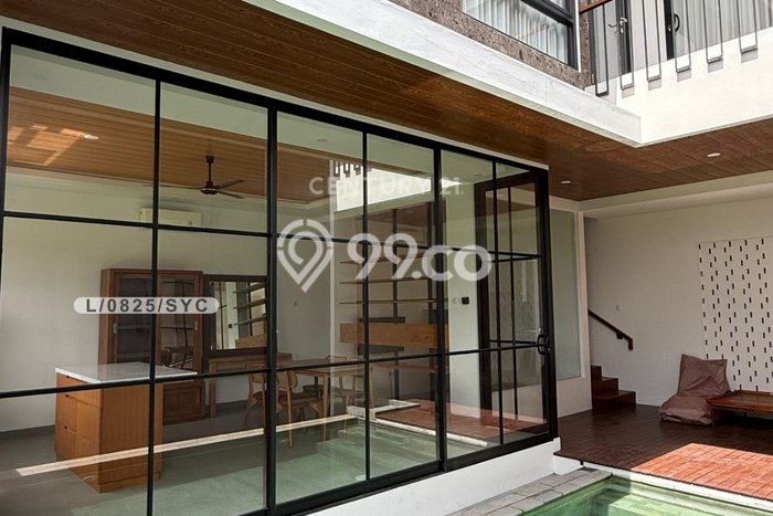 Rumah Lokasi Strategis area Kuta, Badung, LT 150m² Bangunan 175m² Rumah Lokasi Strategis area Kuta, Badung, LT 150m² Bangunan 175m²