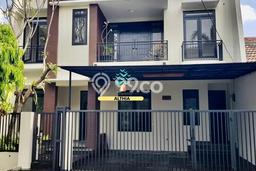 Rumah Cantik Bangunan 2 Lantai di Bintaro Sektor 9 Rumah Cantik Bangunan 2 Lantai di Bintaro Sektor 9